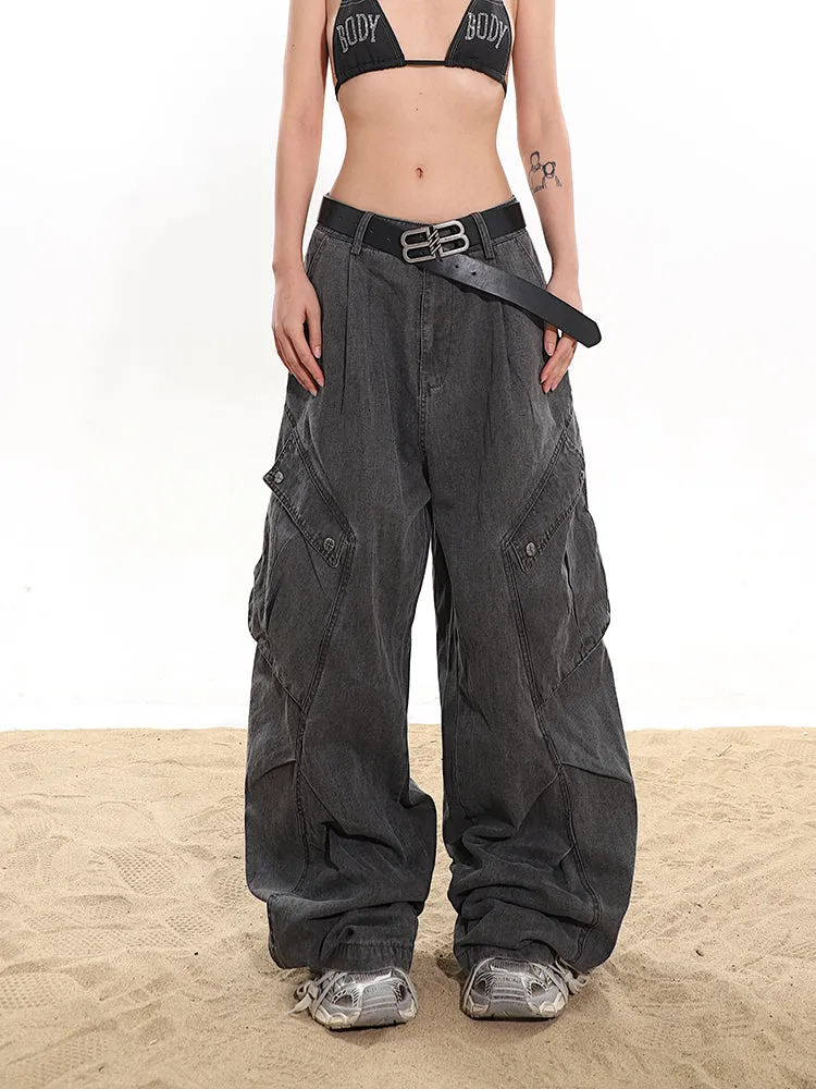 【24s January.】Distressed Buttoned Cargo Jeans with Large Pockets