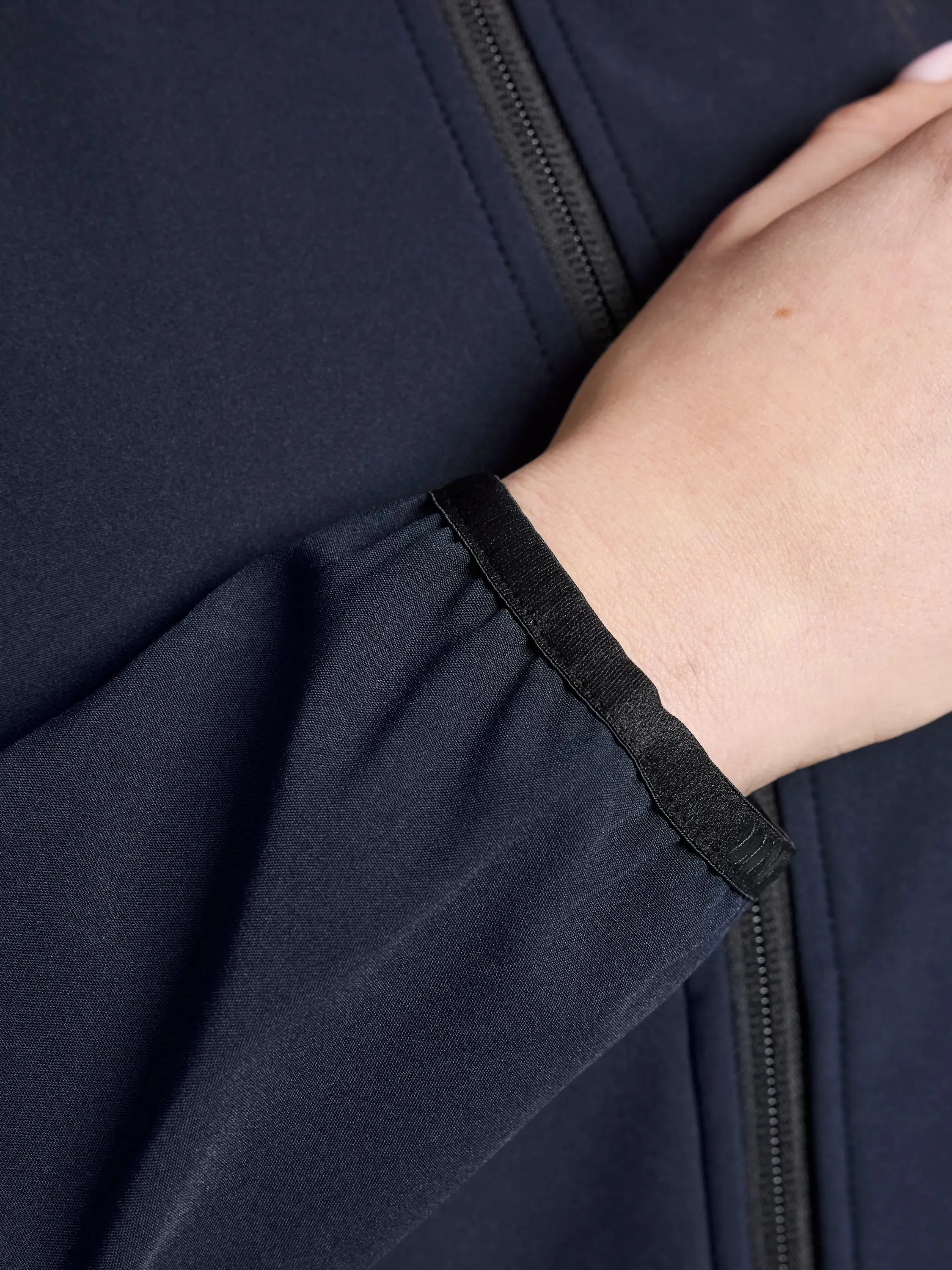 ACTIVE WOMAN SOFTSHELL JACKET
