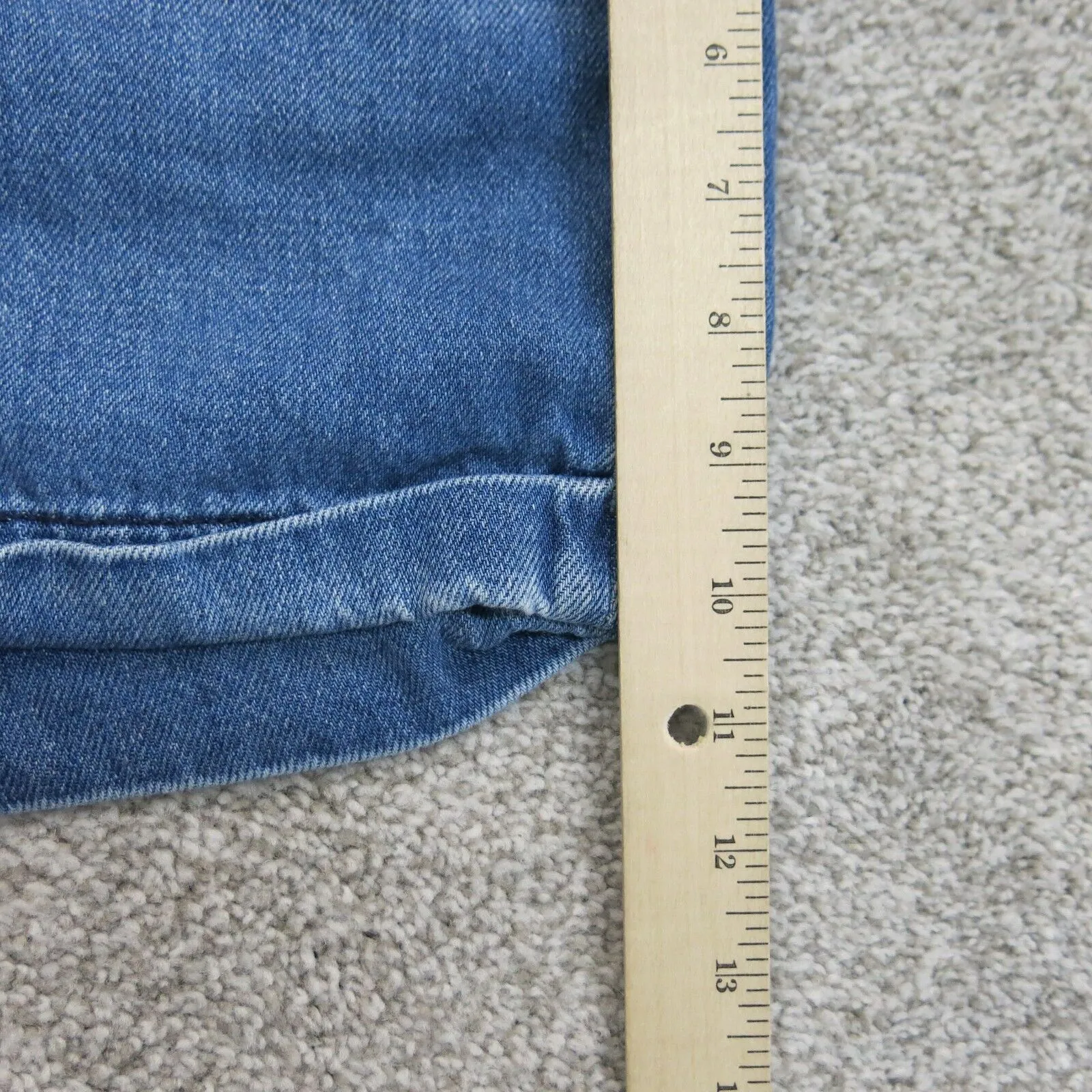 American Eagle Womens Denim Jeans Shorts Mid Rise 100% Cotton Blue Size 4