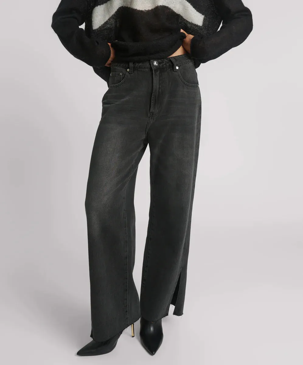 Billie Low Slung Straight Leg Mid Waist Denim Jeans - Faded Black
