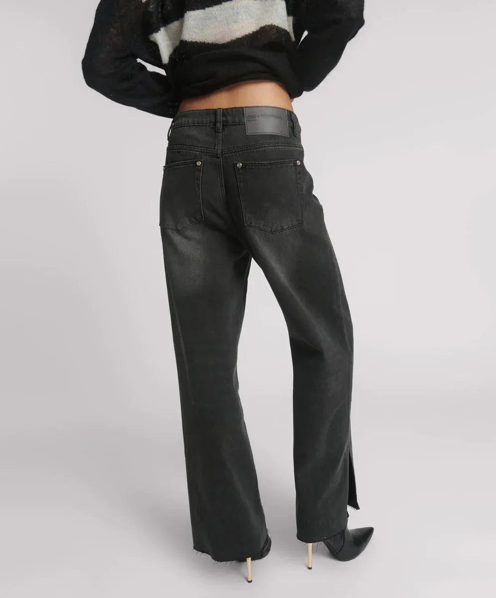 Billie Low Slung Straight Leg Mid Waist Denim Jeans - Faded Black