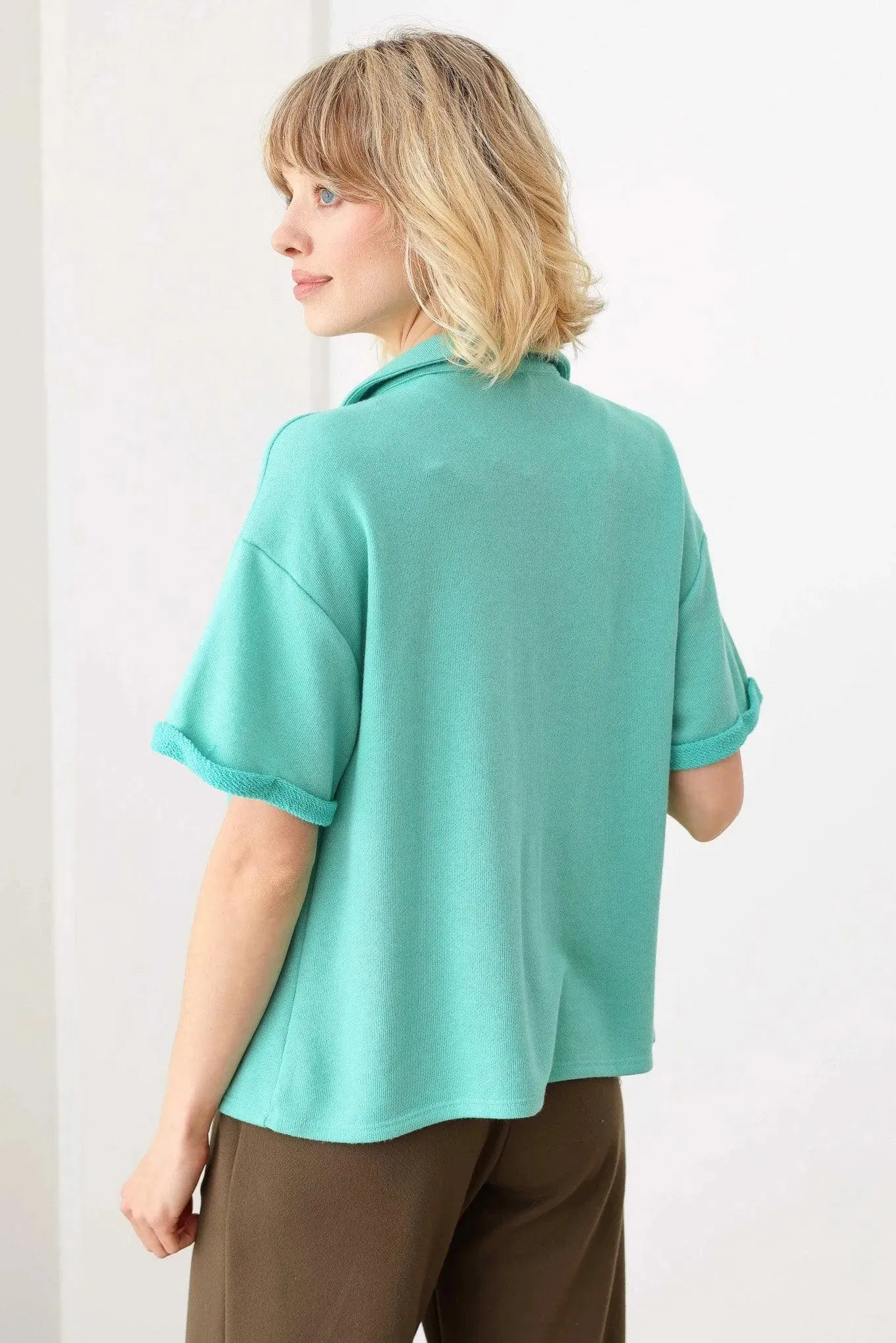 Casual Sport Style Soft Fabric Polo Front Pocket Button Up Closure Shirt