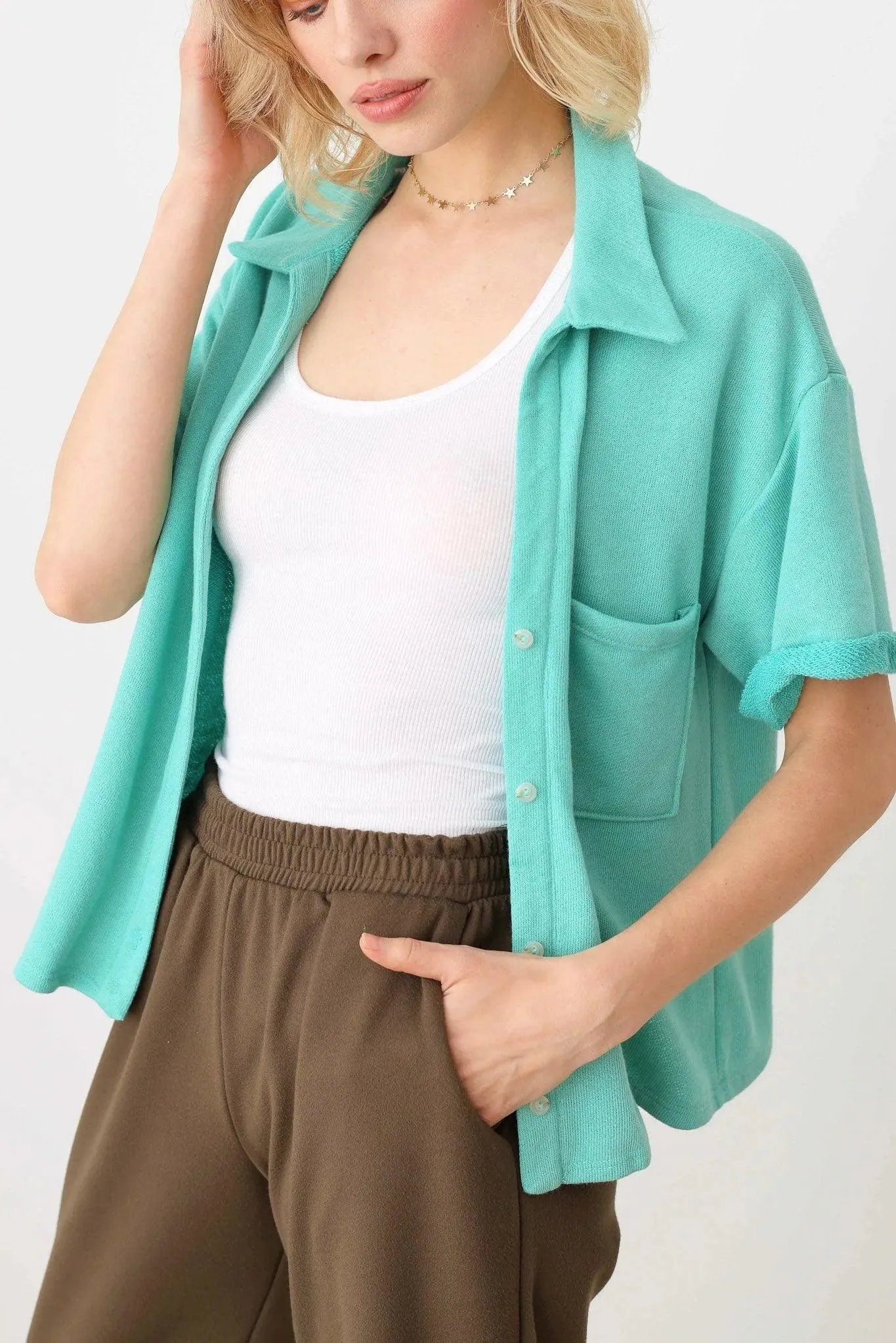 Casual Sport Style Soft Fabric Polo Front Pocket Button Up Closure Shirt