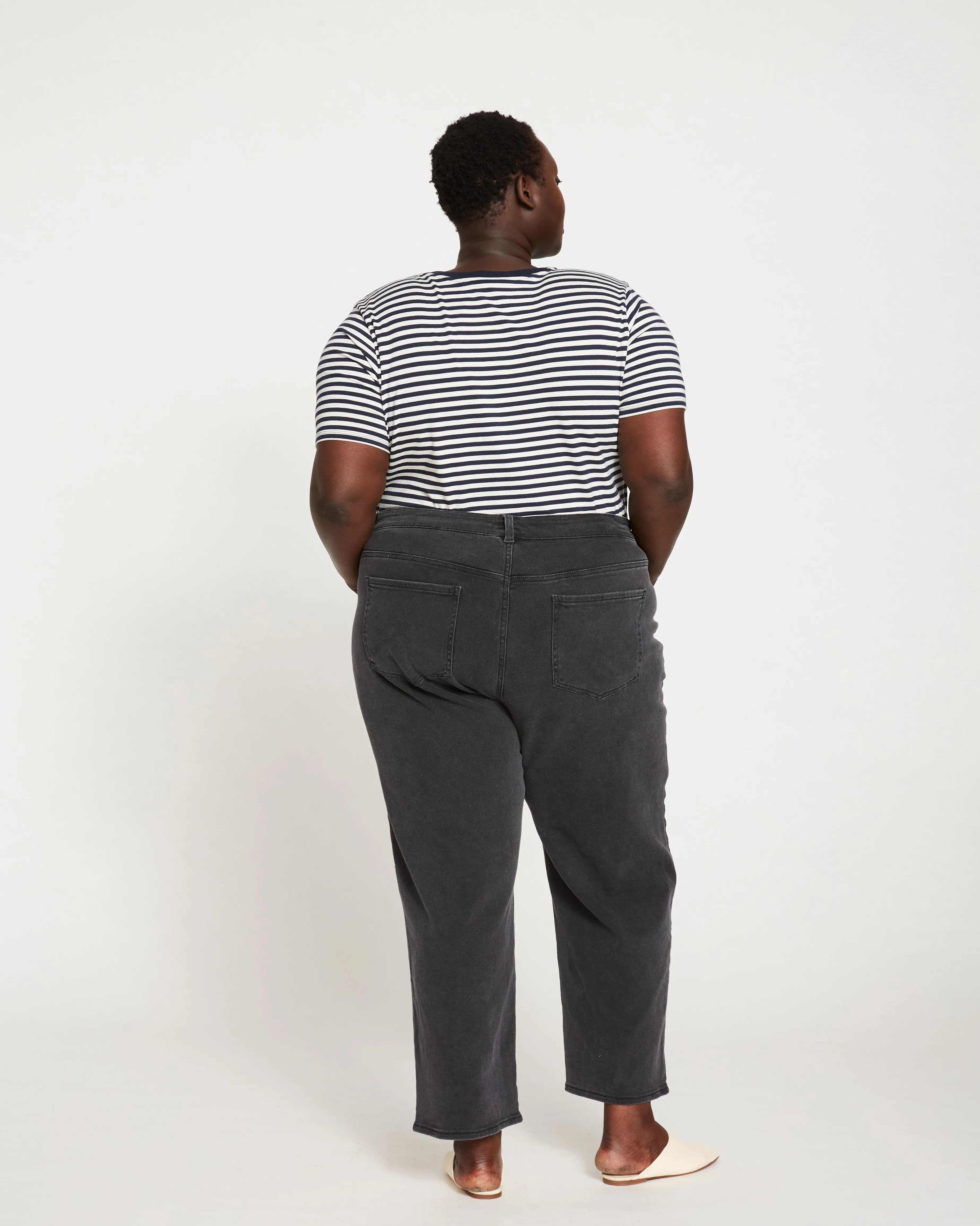 Etta High Rise Straight Leg Jeans 28 Inch - Washed Black