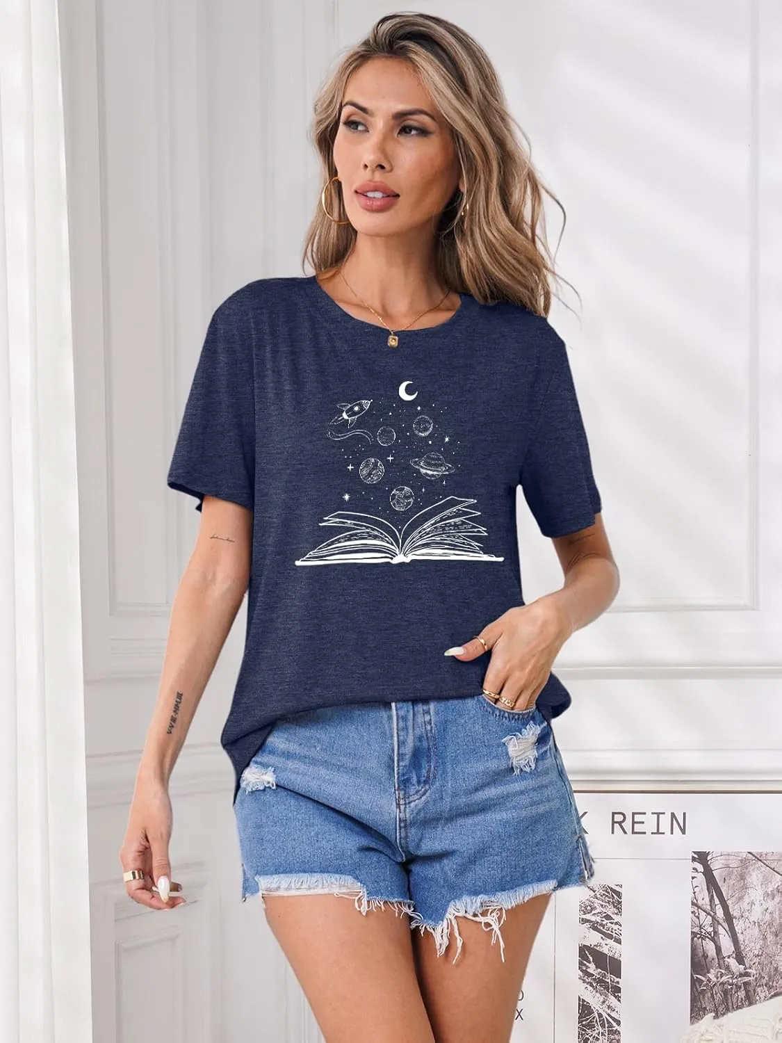 Graphic Shirt Women Cute Astronaut Moon Space Graphic Short Sleeve Tee Top
