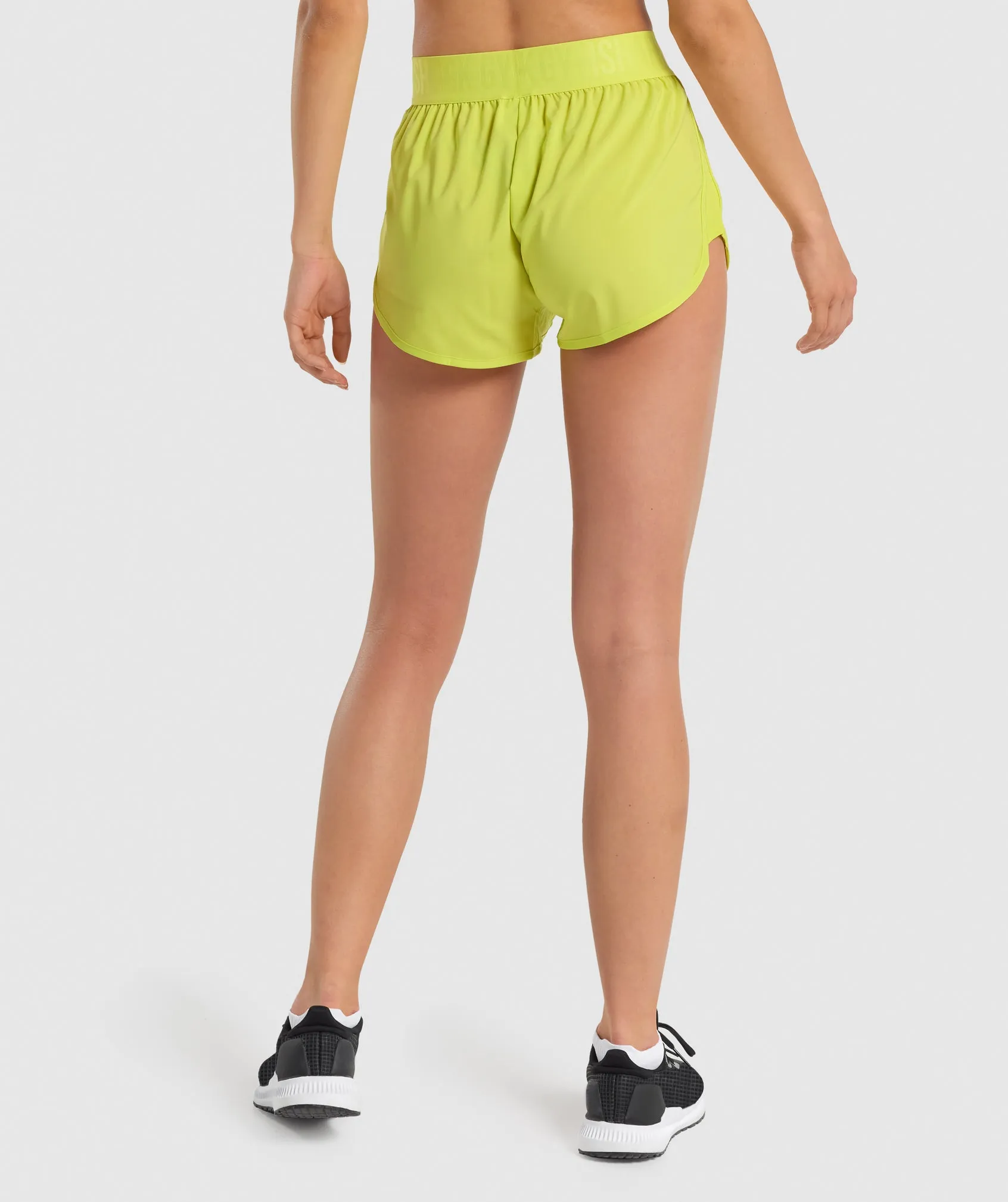 Gymshark Training Loose Fit Shorts - Yellow