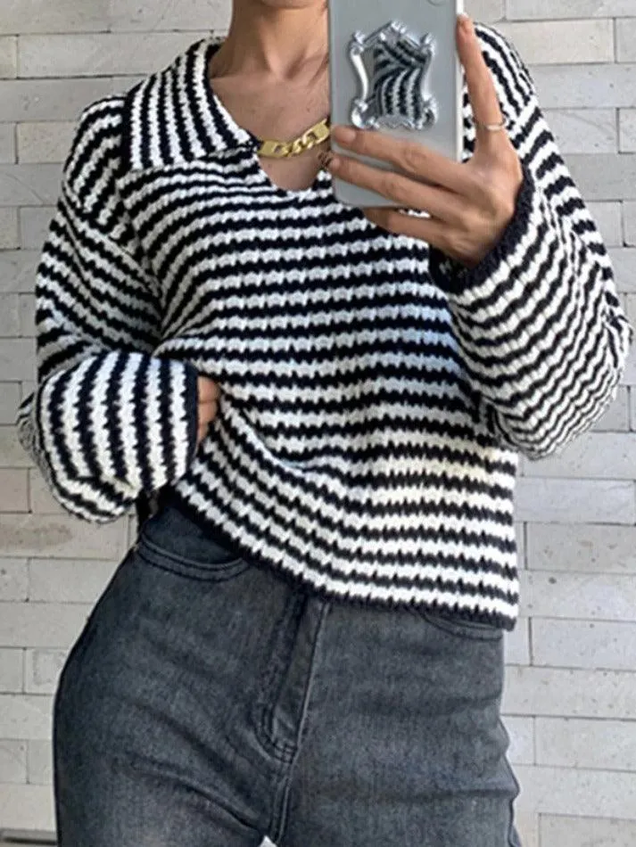 Joskaa Stripe Lapel Neck Chain Decor Sweater