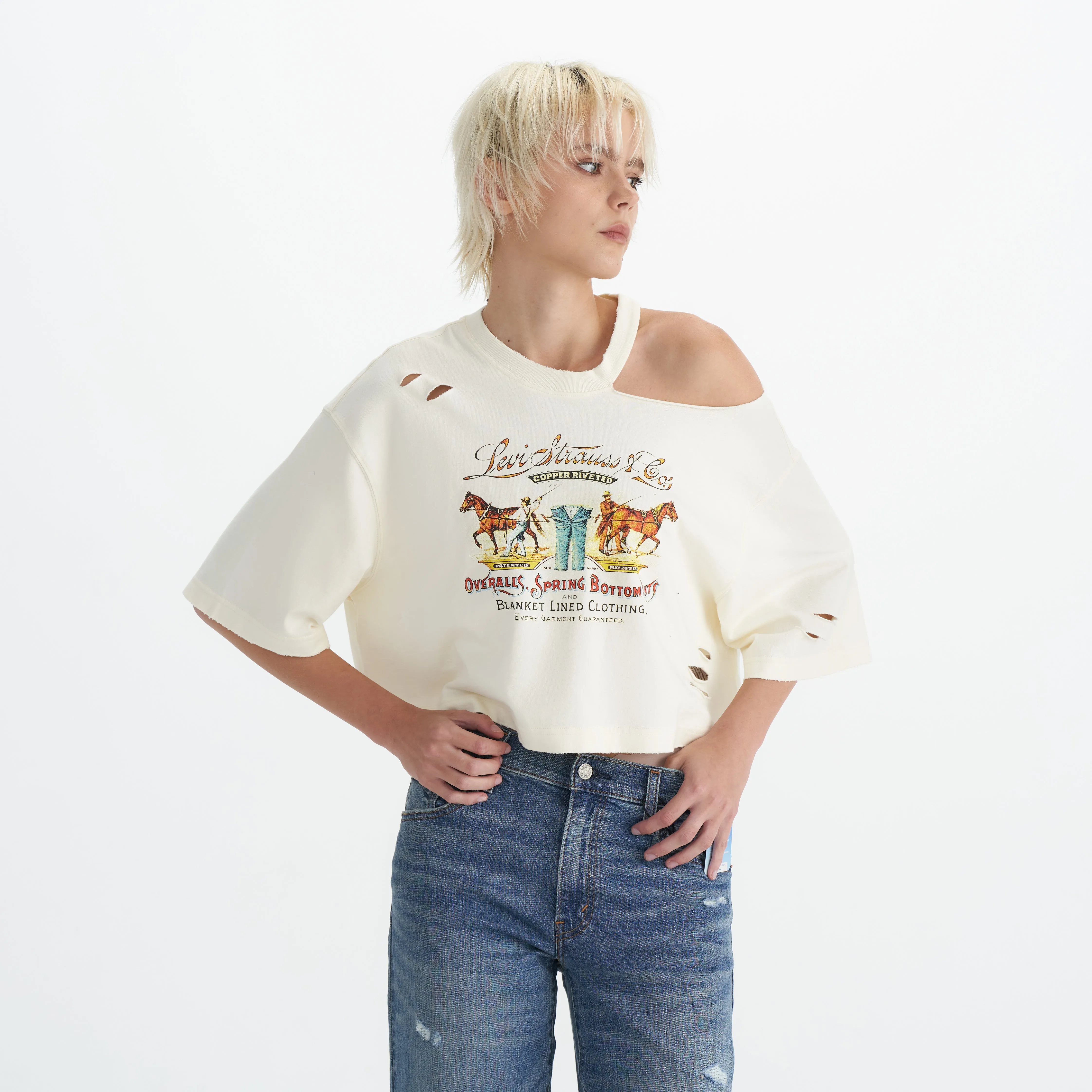 Levi's® Women's Vintage Graphic Oversized Top