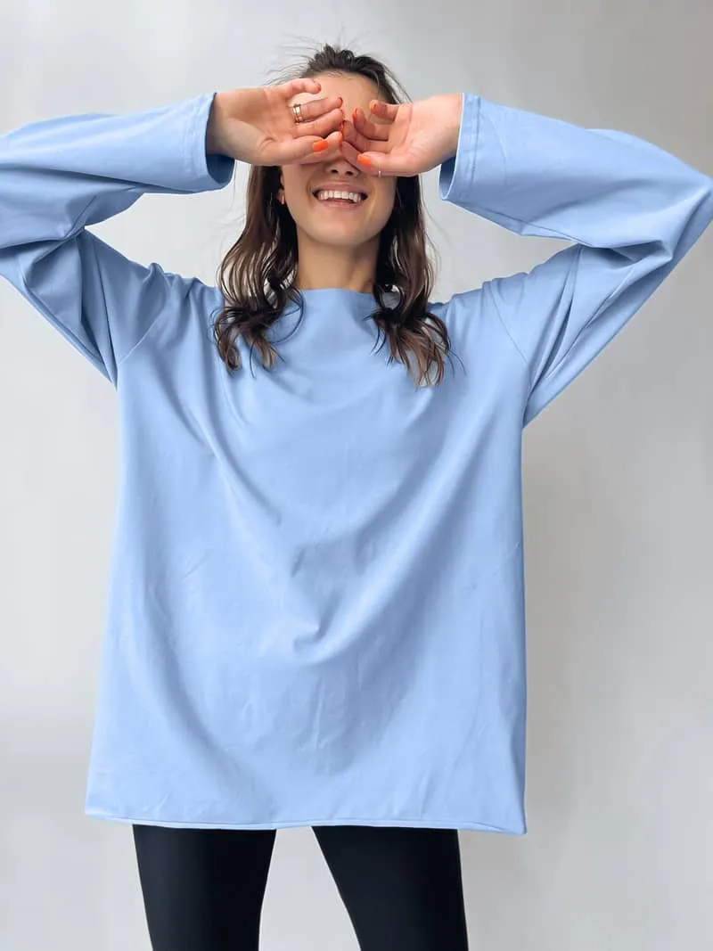 Loose-Fitting Versatile T-Shirt