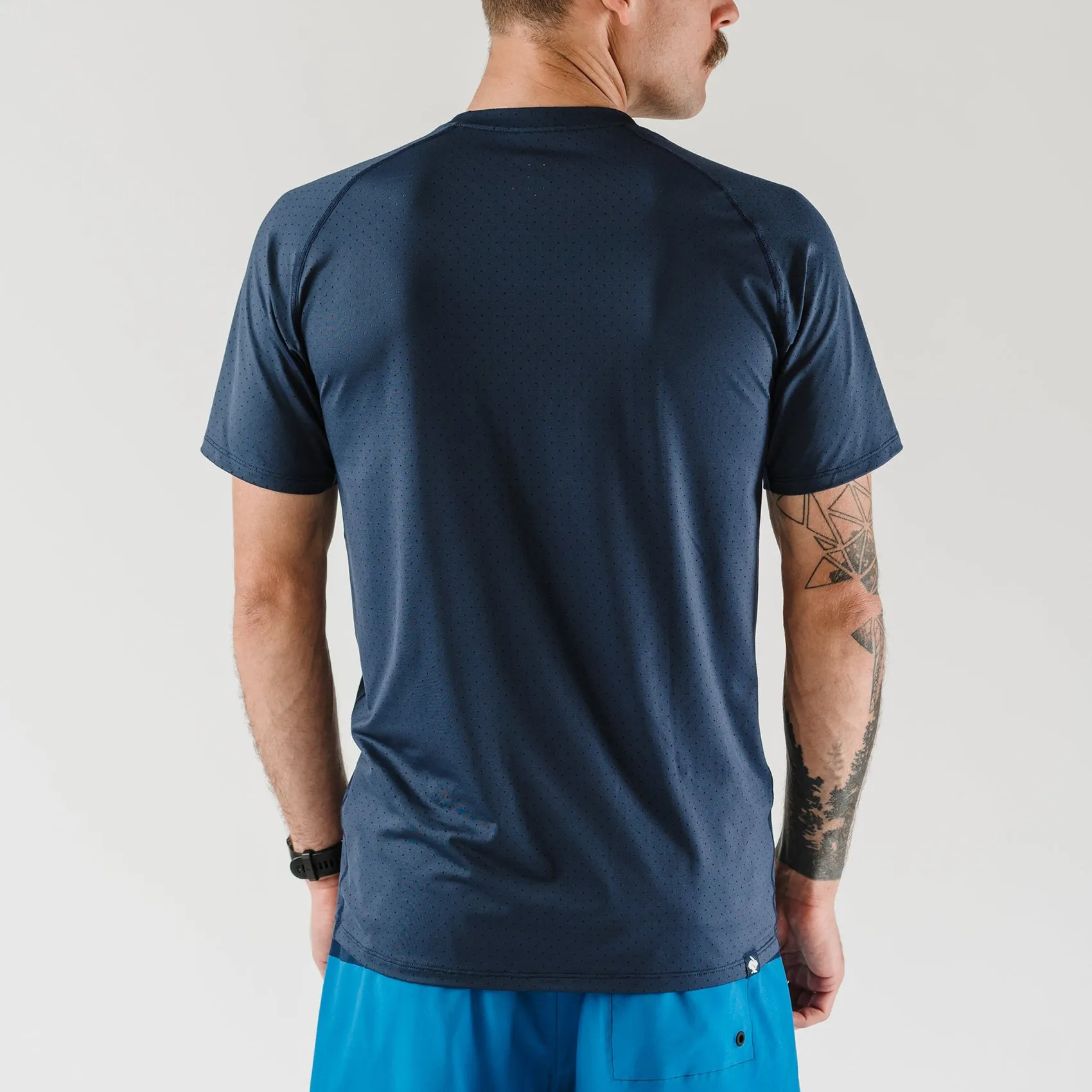 Men's EZ Tee Perf Short Sleeve Top - Dress Blues