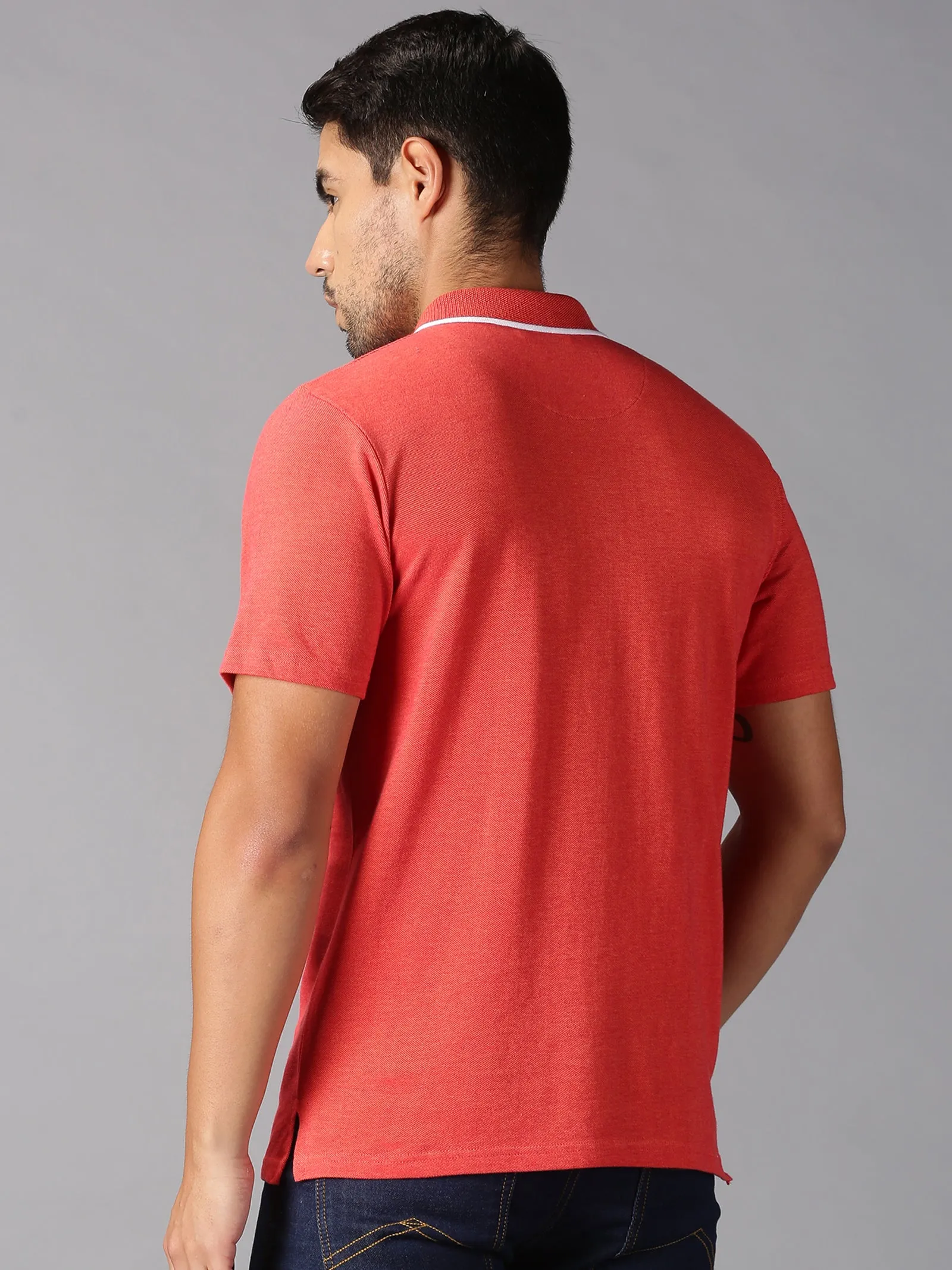 MEN'S ORANGE SOLID SLIM FIT T.SHIRT