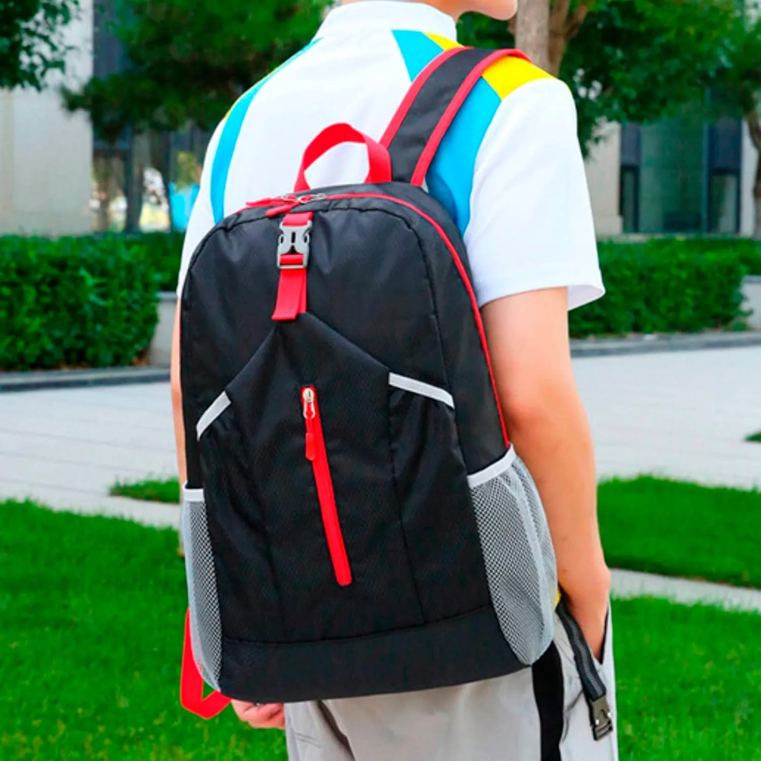 New Outdoor Sports Backpack Folding Storage Bag Lightweight Travel Bag Large Capacity Backpack (Black, One Size)