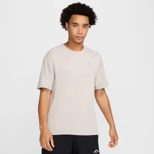 Nike Men's Solar Chase Dri-FIT ADV Short-Sleeve Running Top