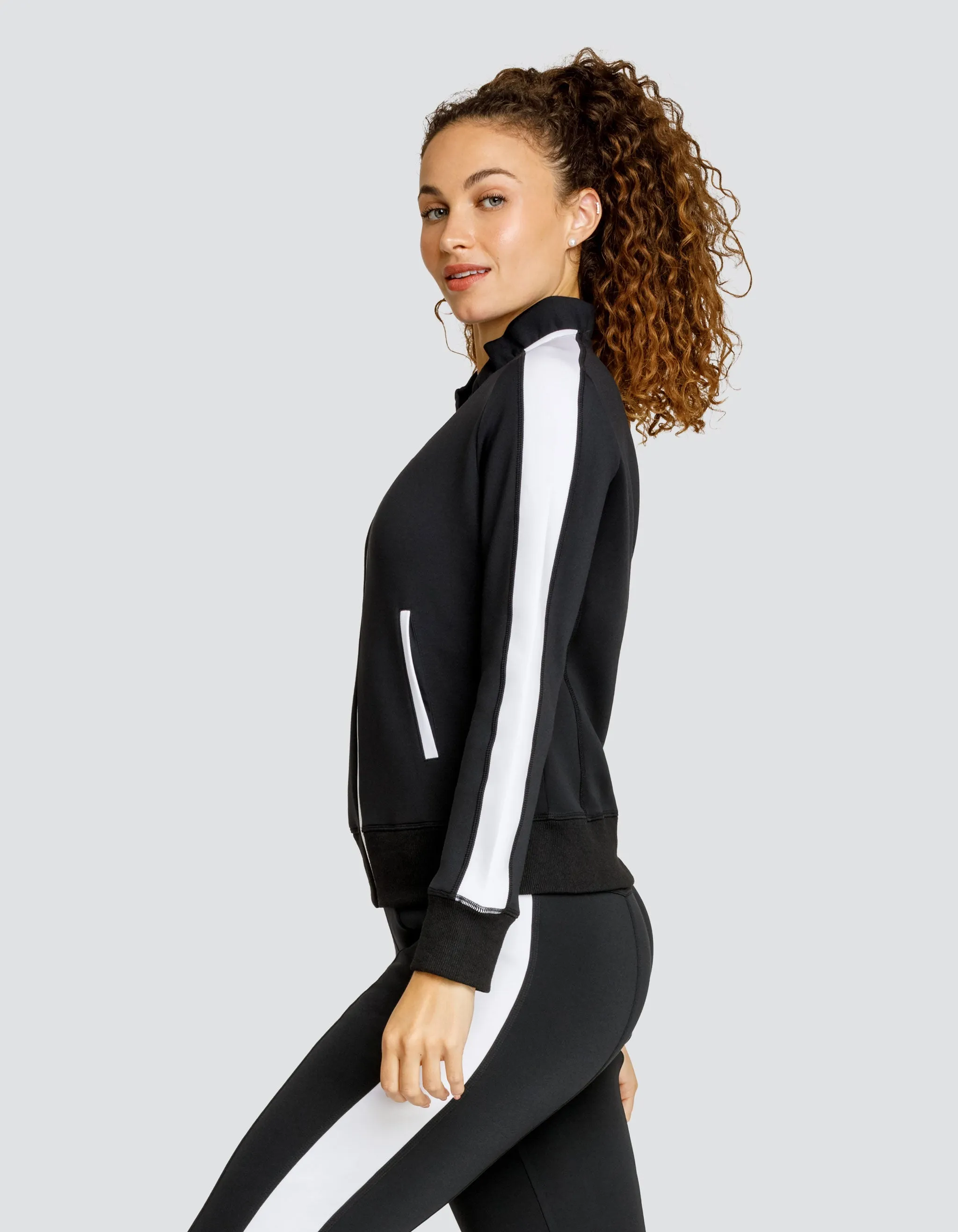 POPPI ZIP FRONT JACKET - ONYX BLACK
