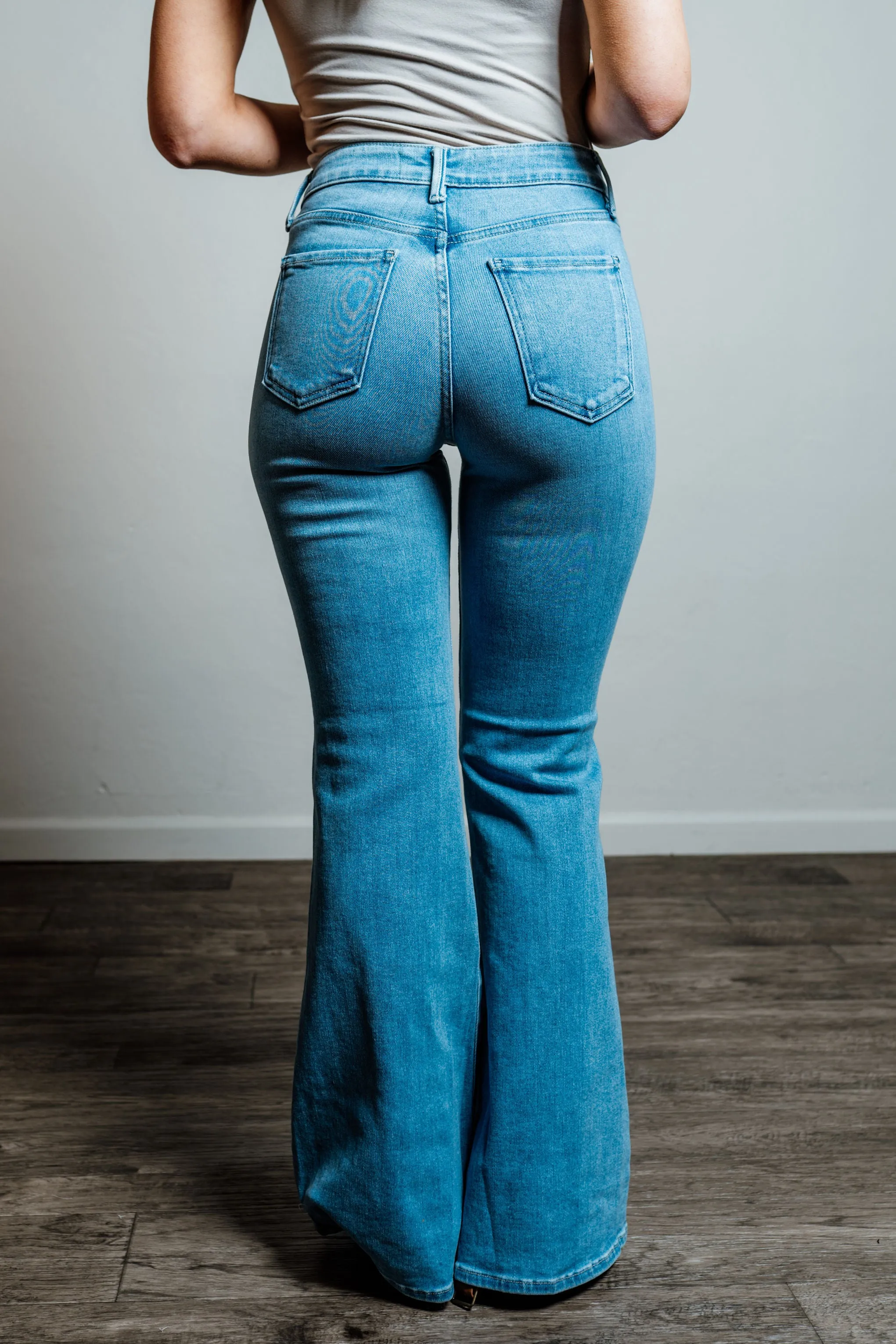 Raeya's Clean Bell Bottom