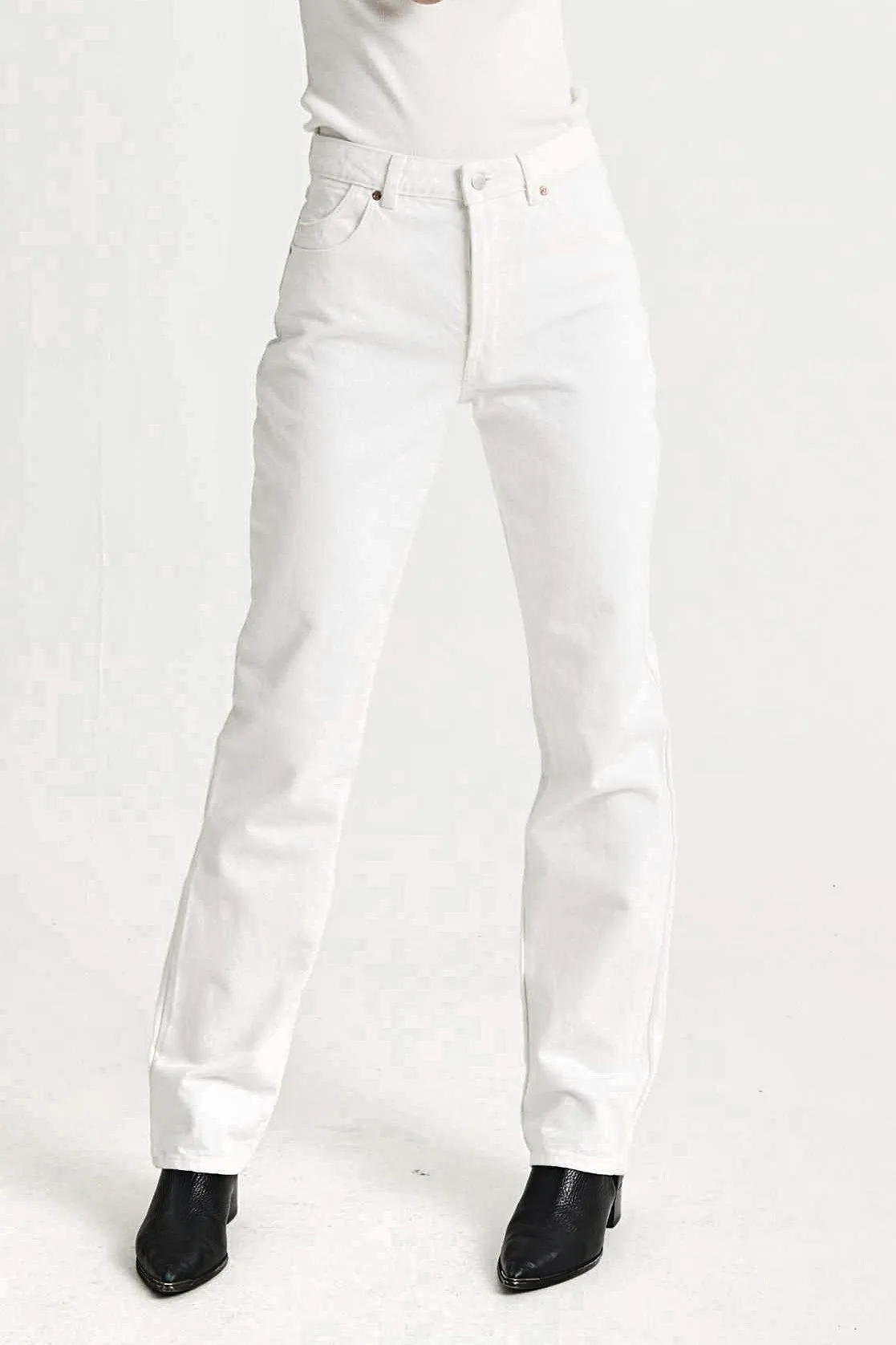 Rollas WOMENS CLASSIC STRAIGHT JEAN - VINTAGE WHITE