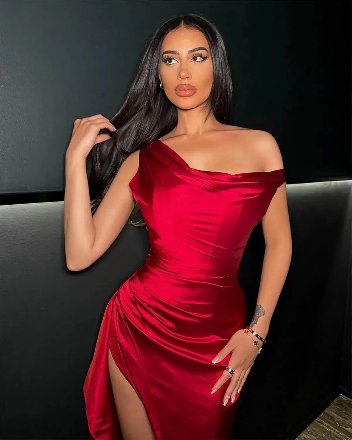 Satin Formal Dresses for Women One Shoulder Bridesmaid Dresses 2025 Bodycon Pleated Formal Evening Gowns ACE174