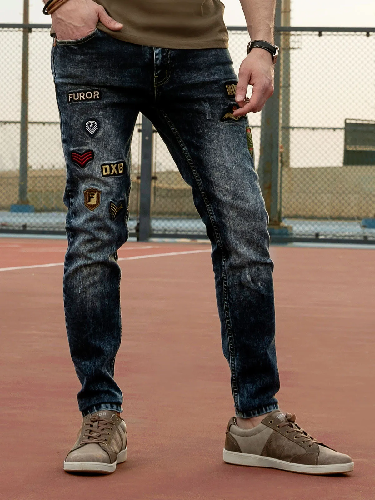 Slim Fit Ripped Jeans - FMBP19-016
