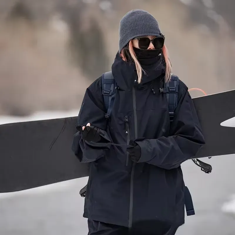 Stylish Female Ski Jacket Alpine Windproof Outwear for Sports