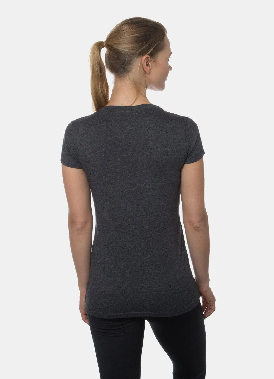 Sunday Runday v-neck tee