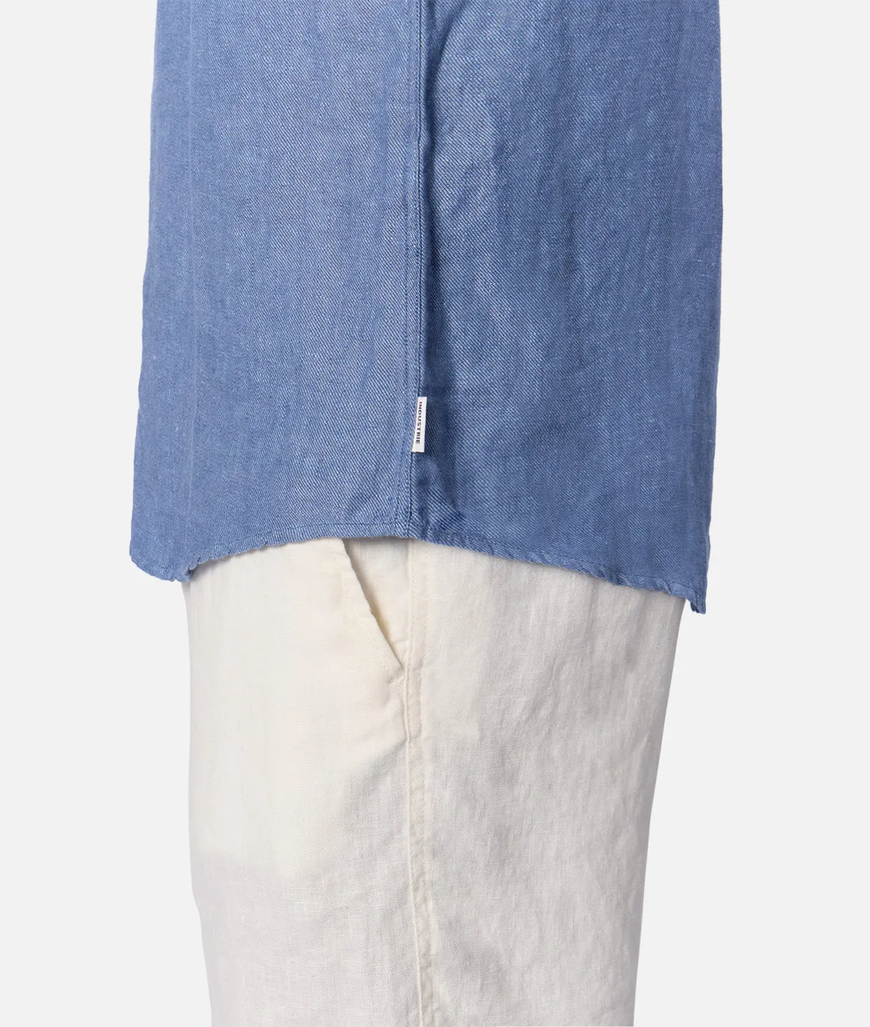 The Trinidad Linen Blend S/s Shirt - Dk Chambray 24