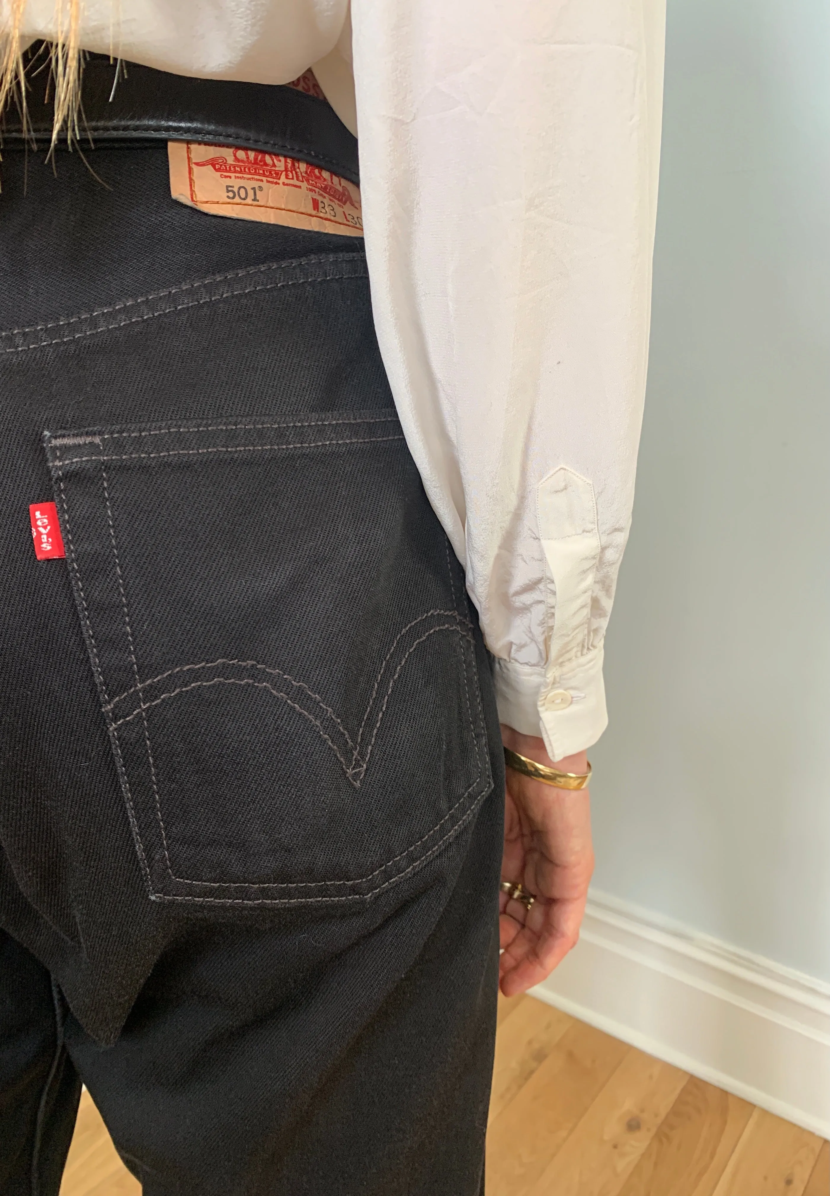 Vintage Levi 501 in black