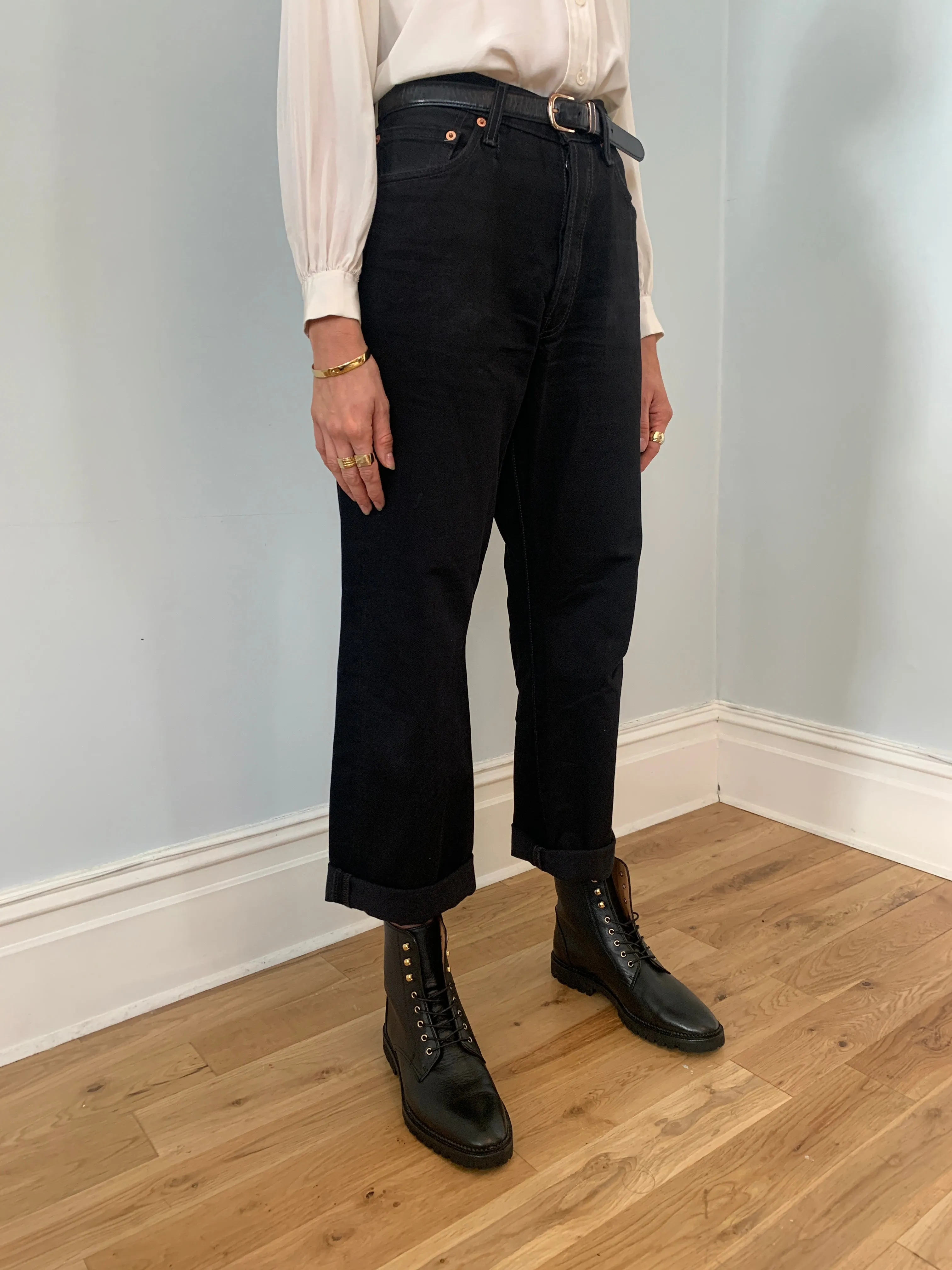 Vintage Levi 501 in black