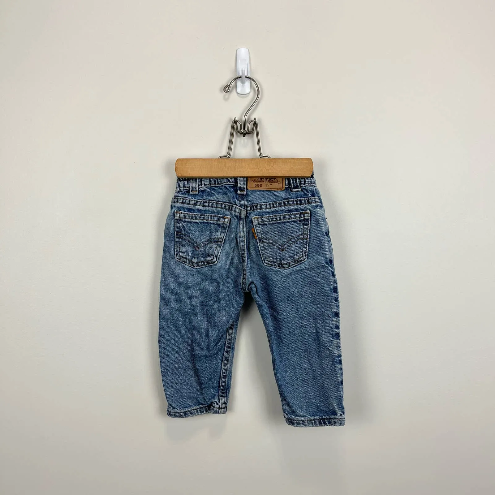 Vintage Levi's 566 Loose Fit Orange Tab Jeans 2T