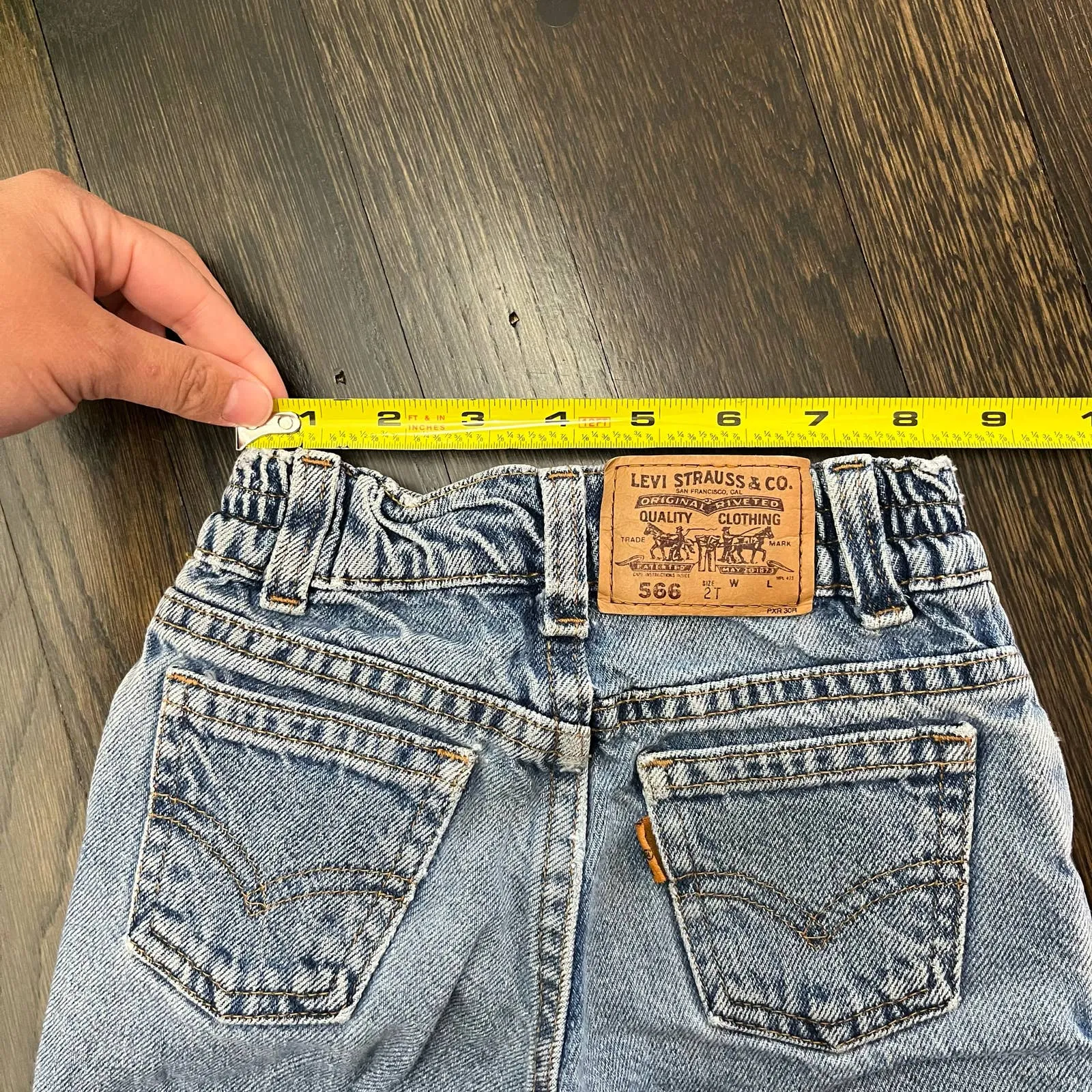 Vintage Levi's 566 Loose Fit Orange Tab Jeans 2T