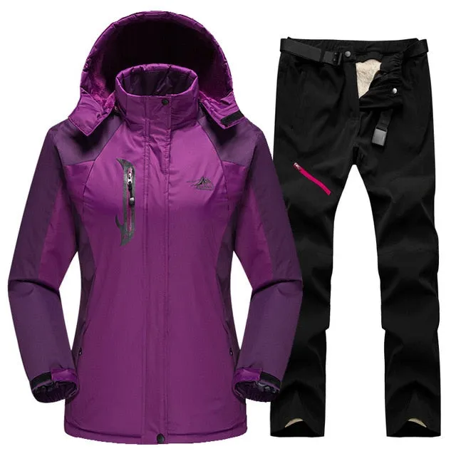 Warm Winter Ski Snowboard Jacket and Pants - Women's
