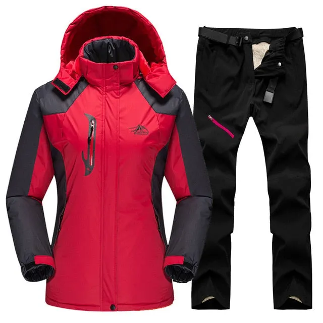 Warm Winter Ski Snowboard Jacket and Pants - Women's