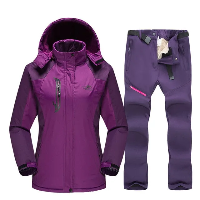 Warm Winter Ski Snowboard Jacket and Pants - Women's