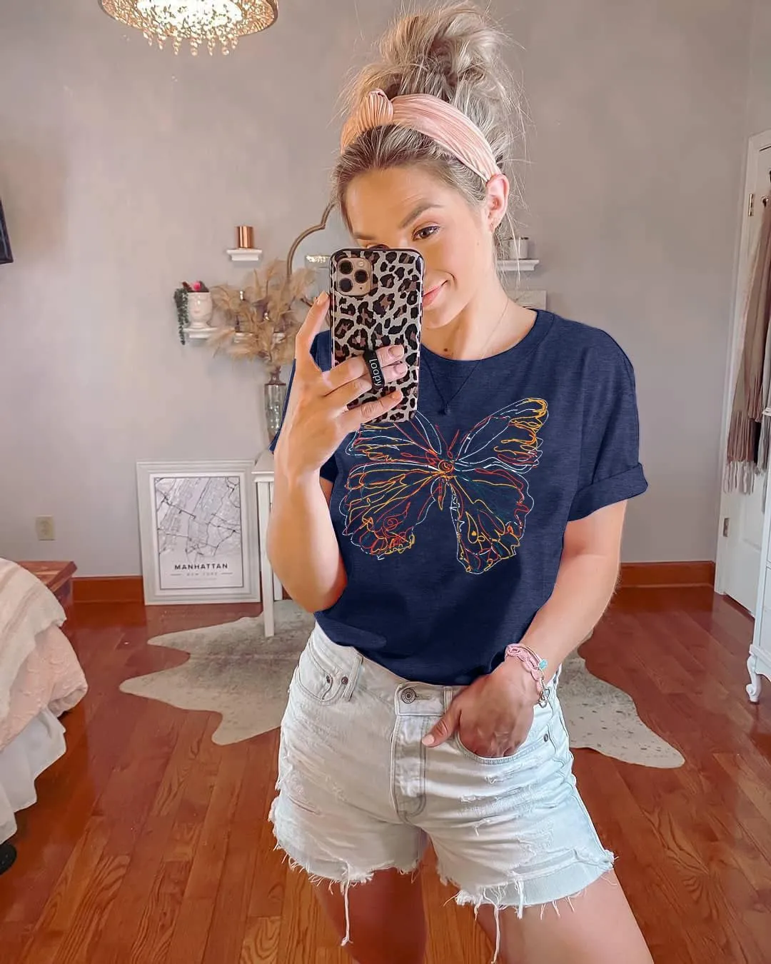 Women Butterfly Graphic T Shirt Funny Vintage Tee Shirt Summer Casual Graphic Print Crewneck T-Shirts Tops