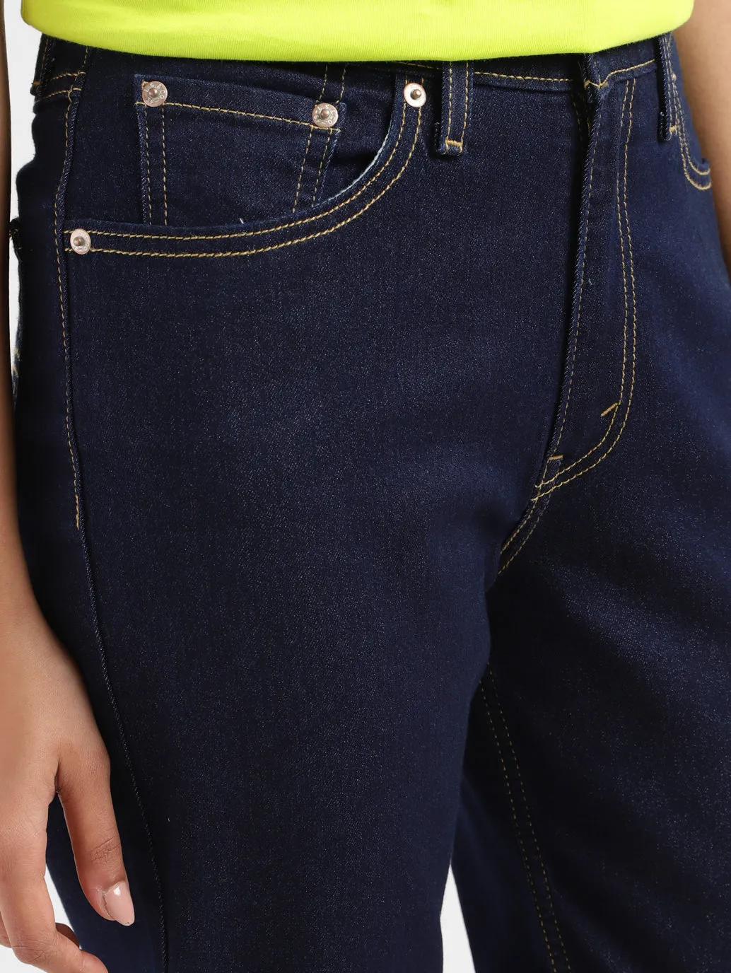 Women's Mid Rise 80S Loose Fit Jeans
