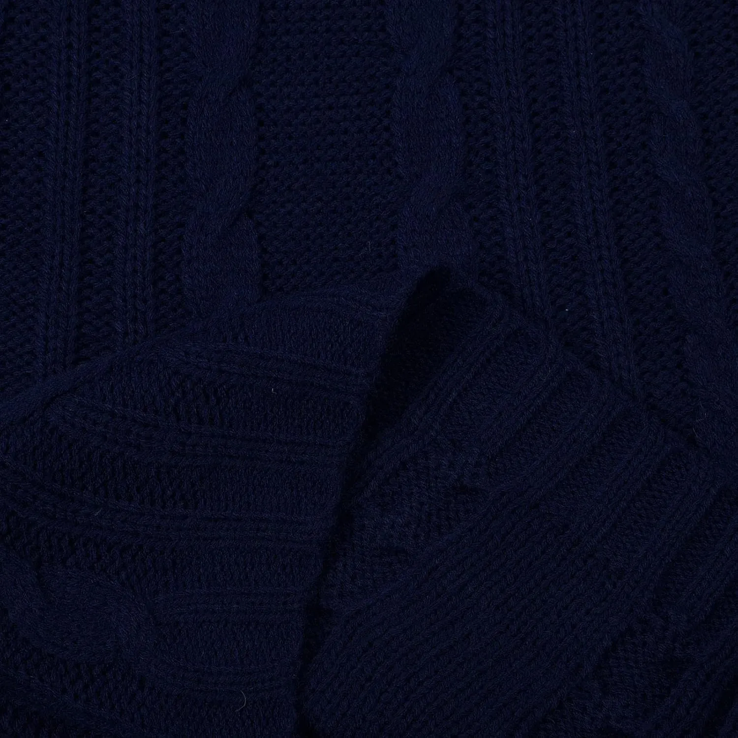 Womens Slim Fit Sexy Sweaters 2024 Winter Cable Knit Light Sweaters for Women Knitted Trendy Turtleneck Solid Warm