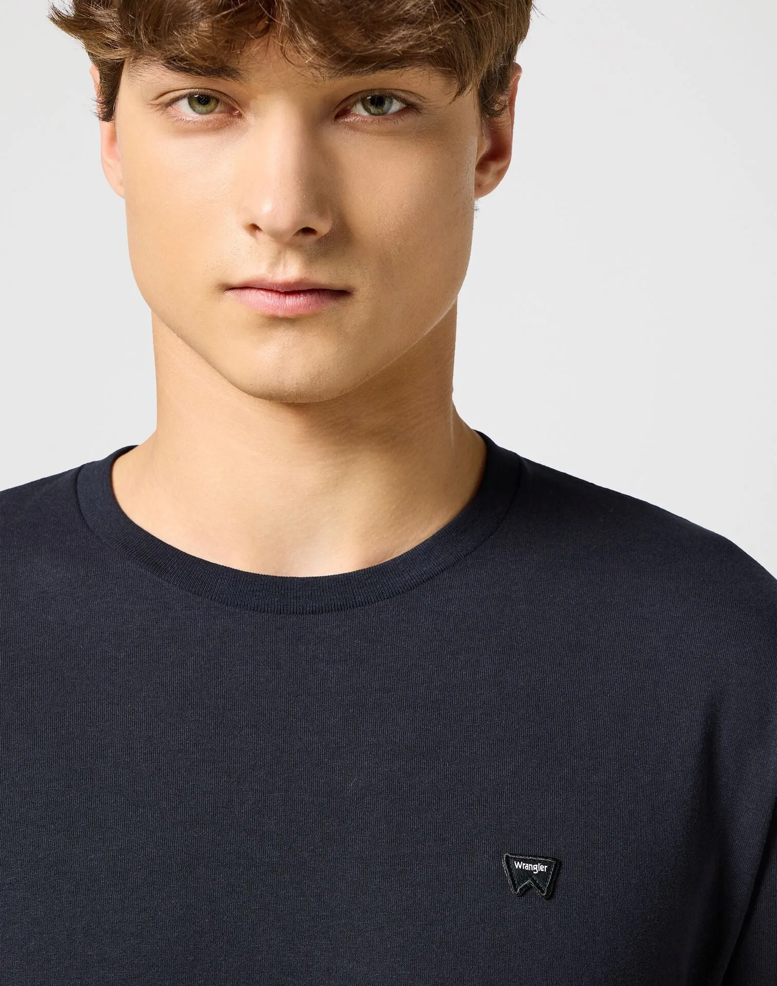Wrangler Men's Long Sleeve Sign Off Patch Logo T-Shirt In Black